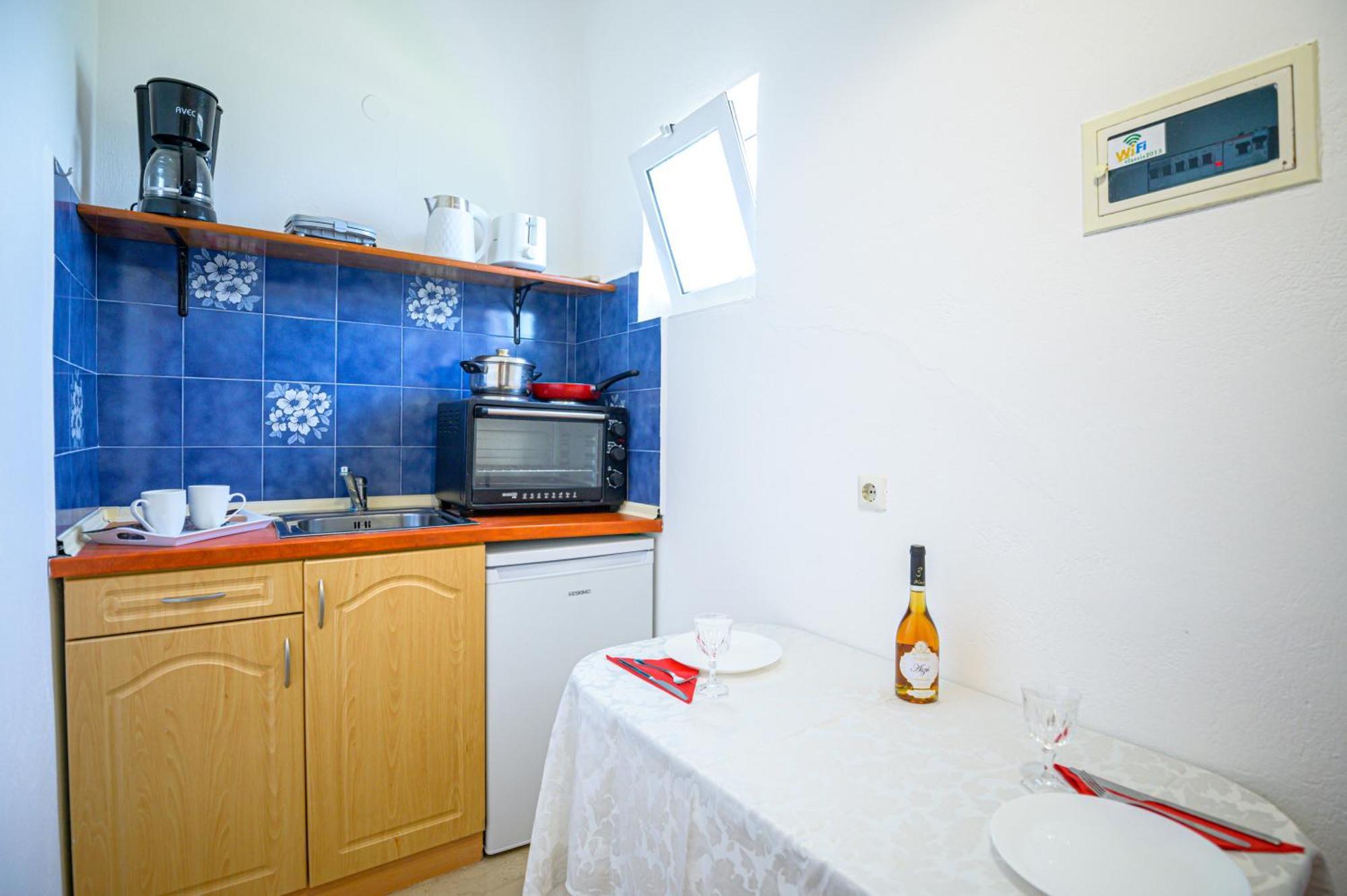 Vlassis Studios Mesongi Luaran gambar